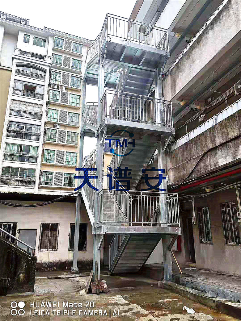 鋼結構樓梯